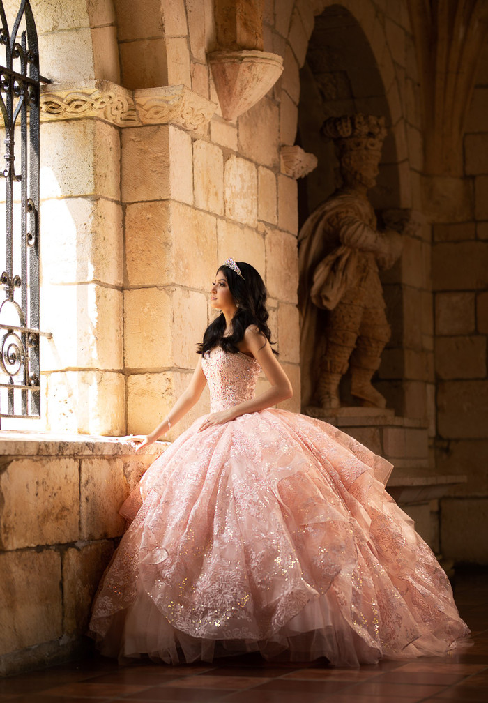 Collection 97 photo by Oriana Higuera
