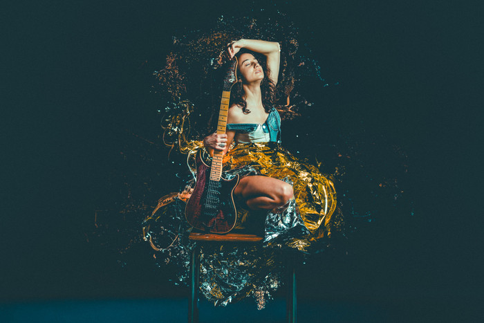 Collection 105 photo by Johan Famel
