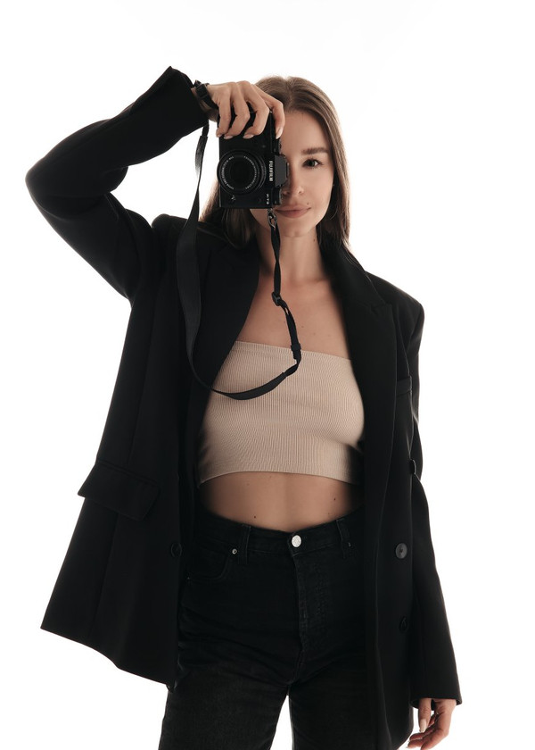 Anastasia Zur