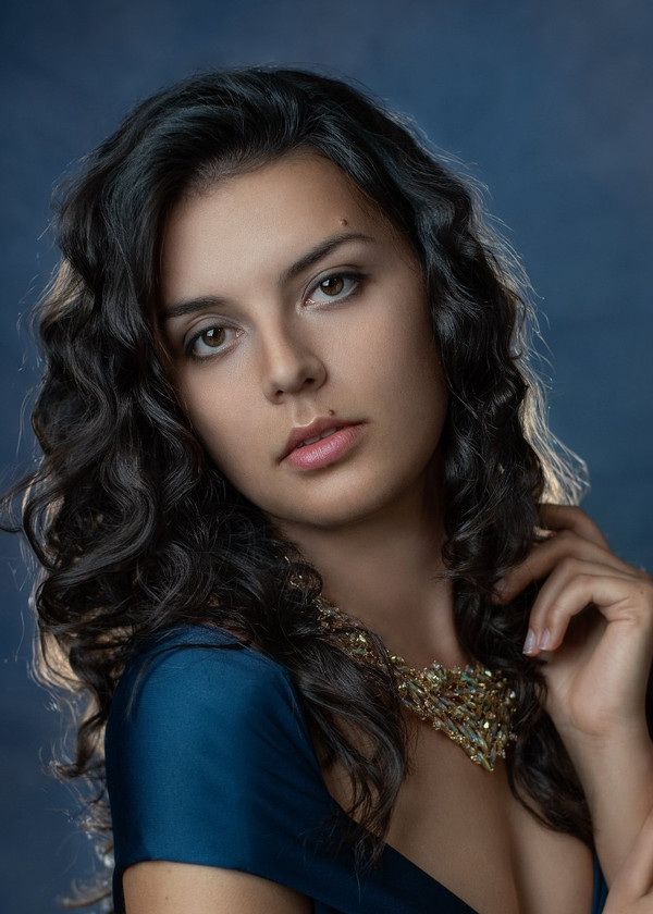 Karolina Ferbei
