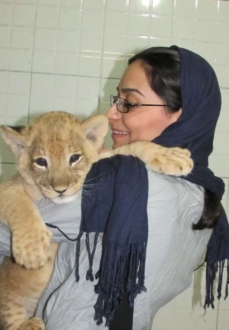 Tina Vahdad
