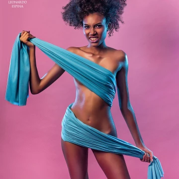 Being during the Breast Cancer Awareness month, here is a rebellious shot full of hope for all those brave fighters who are battling against and have overcame this disease.