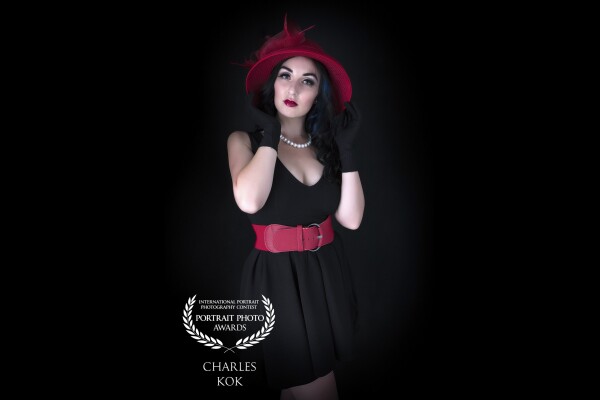 Model: Raven Rose<br />
Shoot was done in studio using only one light and V-flats.<br />
She works as a ballet theacher, Raven sees herself a an Alternative/Gothic model 