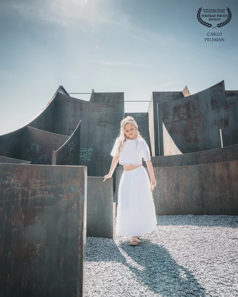 I absolutely loved shooting with this cheerful lady, and this photograph is one of my favorites. Eve...
