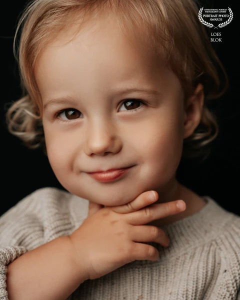 Ted in Portrait 
Had such fun with this cheeky little face.