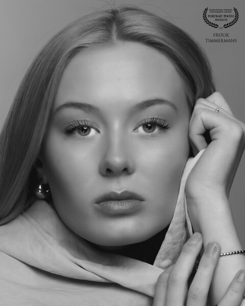 Anna black and white