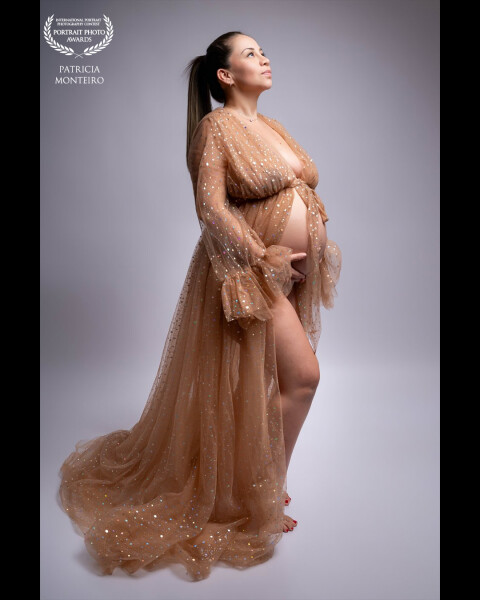 Jessica came to the studio for a maternity shoot, and we captured this incredible photo. The wait fo...