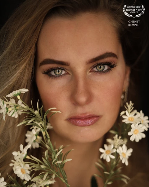 Soft light, wild flowers, timeless beauty