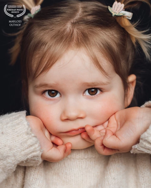 Juna in portrait