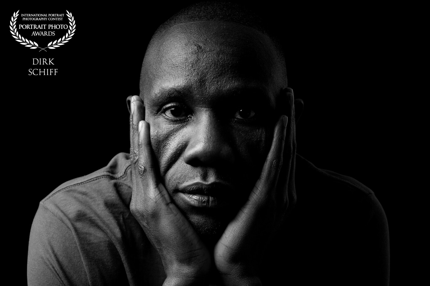 "We are all the same" - pic for art gallery in Germany to help refugee organization "Flüchtlingshilfe München e.V.". For this project I photographed actors, artists and refugees. I will show my exhibition in different cities and countries.