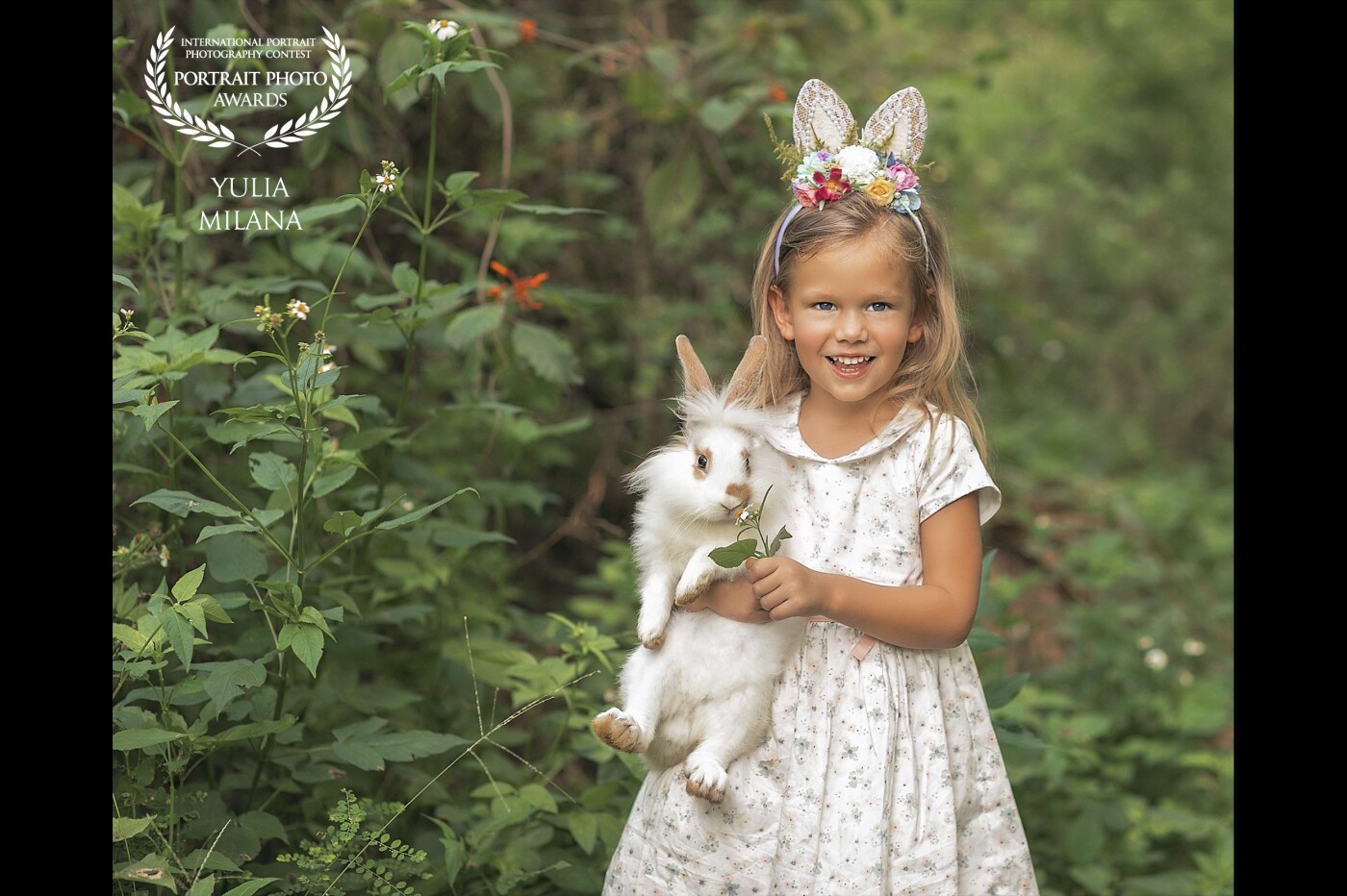 “Alice in Wonderland” This photo was taken for the upcoming Easter and little Evelina and her adorable little bunny were pictures perfect for this shoot. 