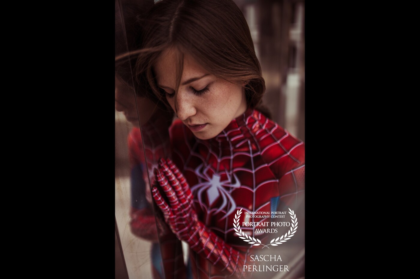 normally I don't shoot cosplay, but I couldn't get this spider girl idea out of my head. many thanks to @mascha_sonnenschein who did an amazing job. you can see the full series in my Instagram feed.