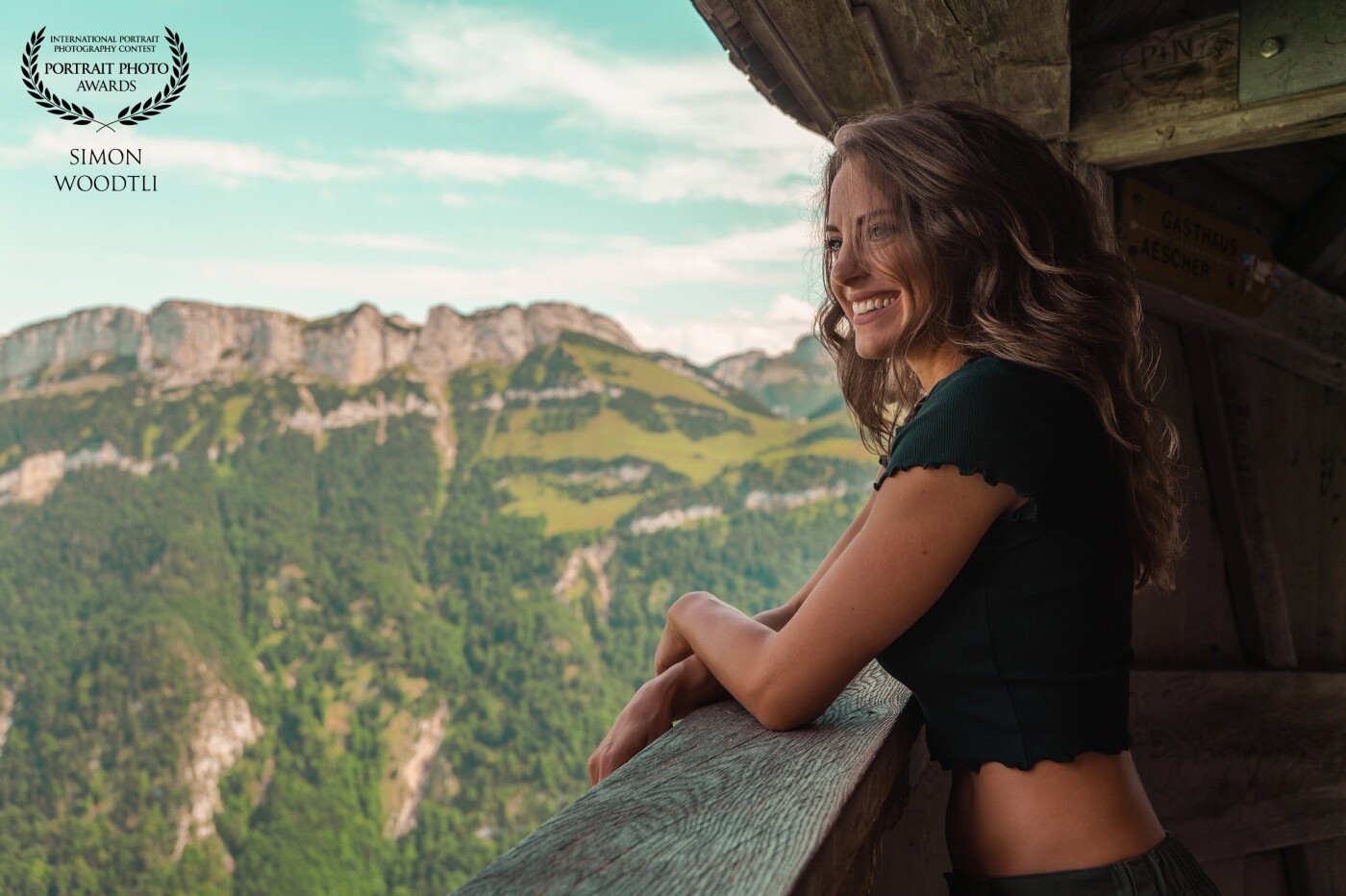 We took the whole day for this shoot. We drove to different locations and finally we visited the beautiful Ebenalp in Switzerland. An absolute dream backdrop for a photo shoot. Many thanks to Stefanie for this wonderful, eventful day.