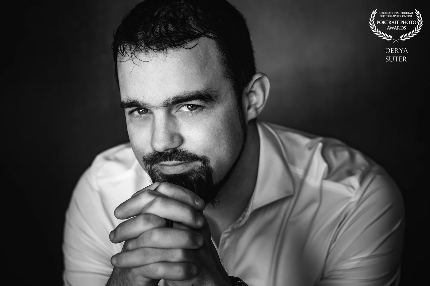 Portrait Photo Awards is pleased to recognize Derya Suter among our select honorees. His portrait—distinguished by technical excellence and an insightful portrayal of human expression—earned special commendation from our international jury. Congratulations to Derya and to all fellow honorees