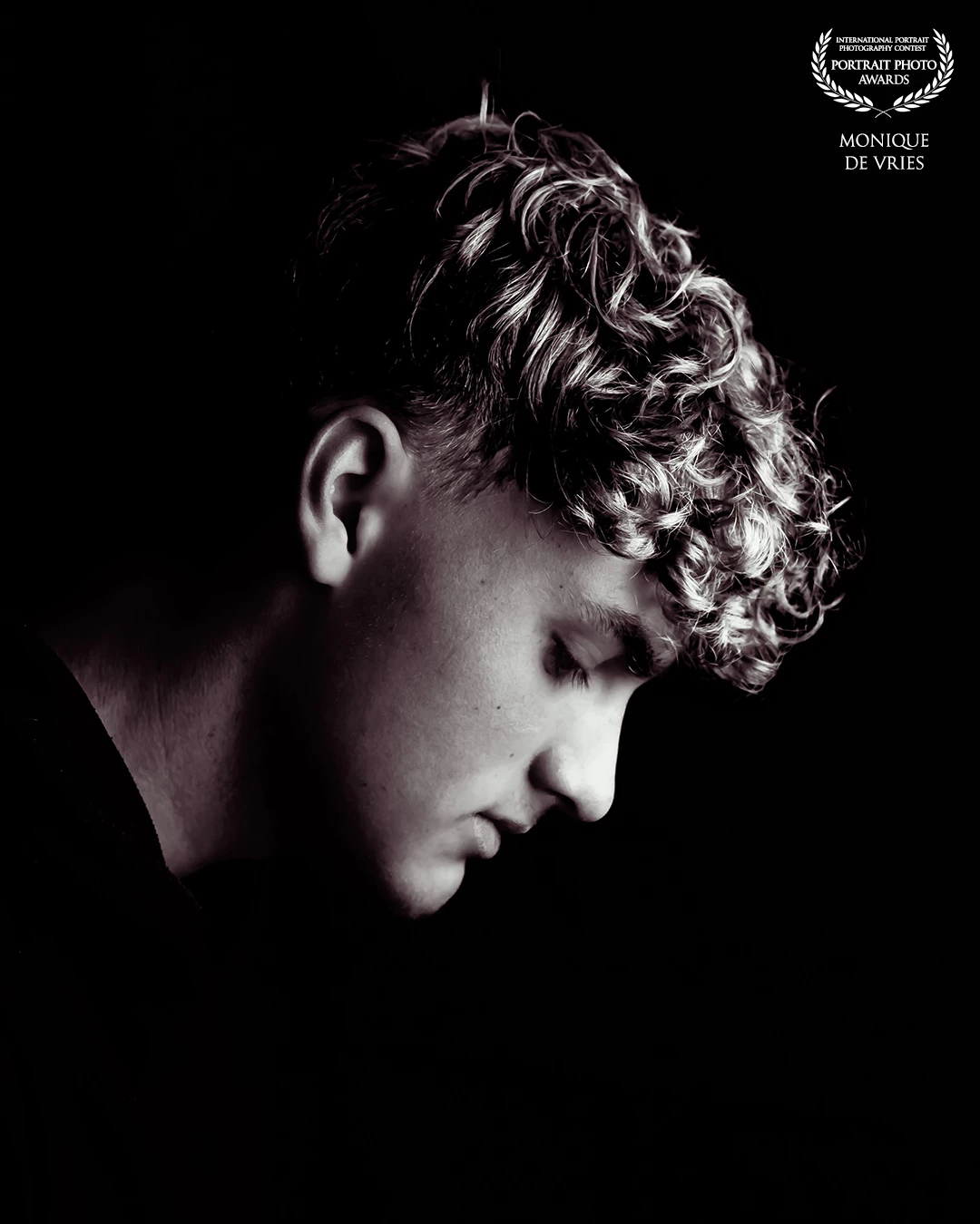 My colleque Presley, he needed a cover for his Music Album and choosed exactly this pic, dreamy, emotions and vulnerable