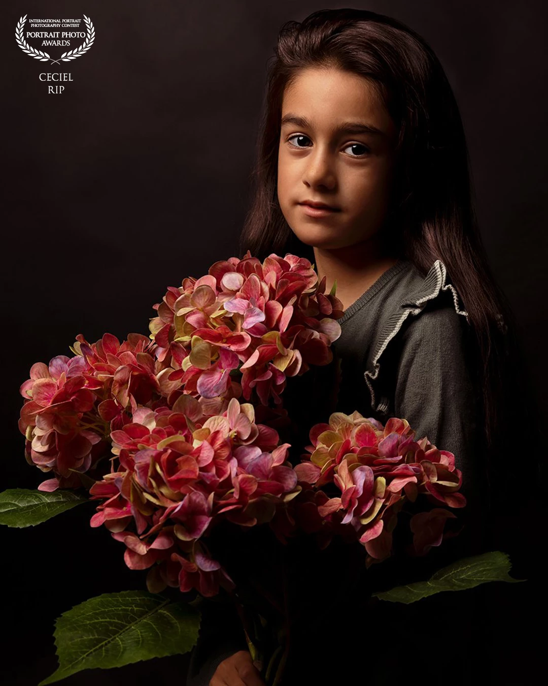 My beautiful model Melina! I love how the green colour of the dress and the pink colours of the flowers reinforce each other .