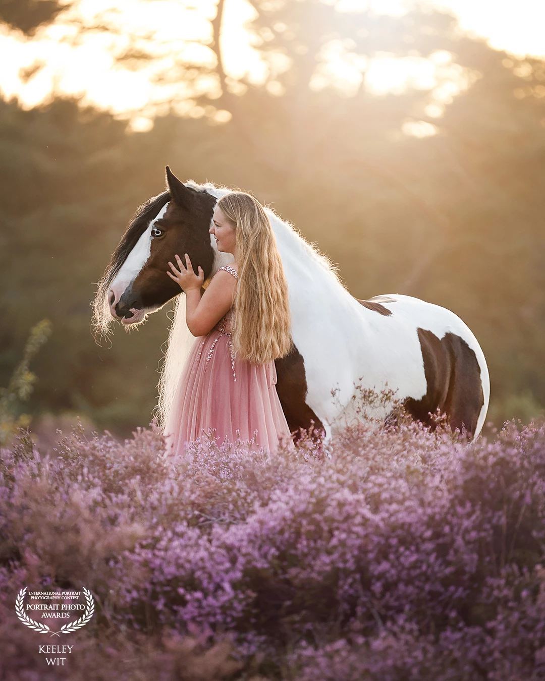Kayleigh and her horse in the purple heather, dreaming away together in het last sunhine of the day.