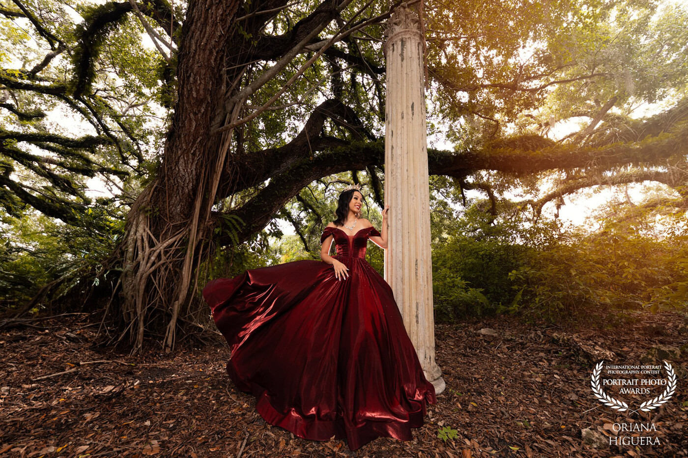 A sweet sixteen girl session, I particularly loved this location at this park, the beauty of the dress helped me to add some flying feeling with the help of some family members.
